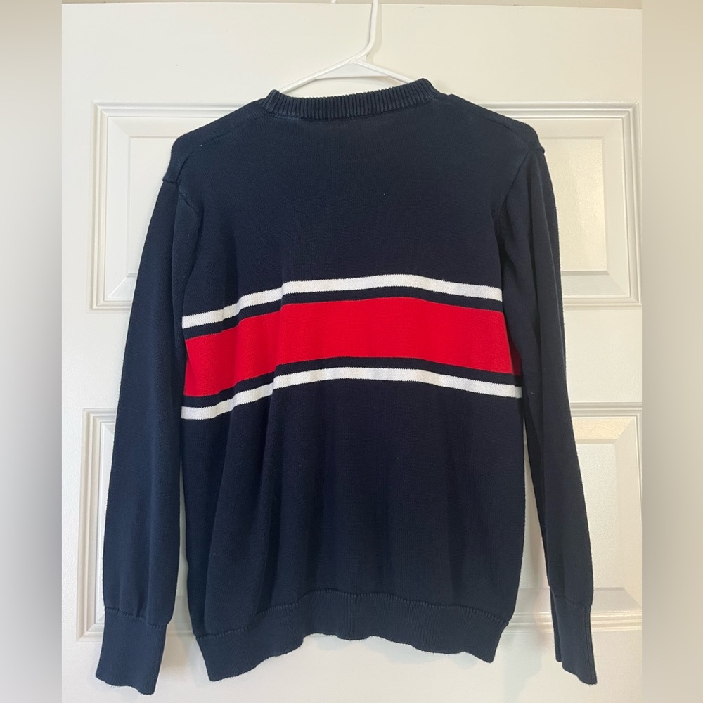 Brandy Melville Light-Weight Crew Neck Sweater